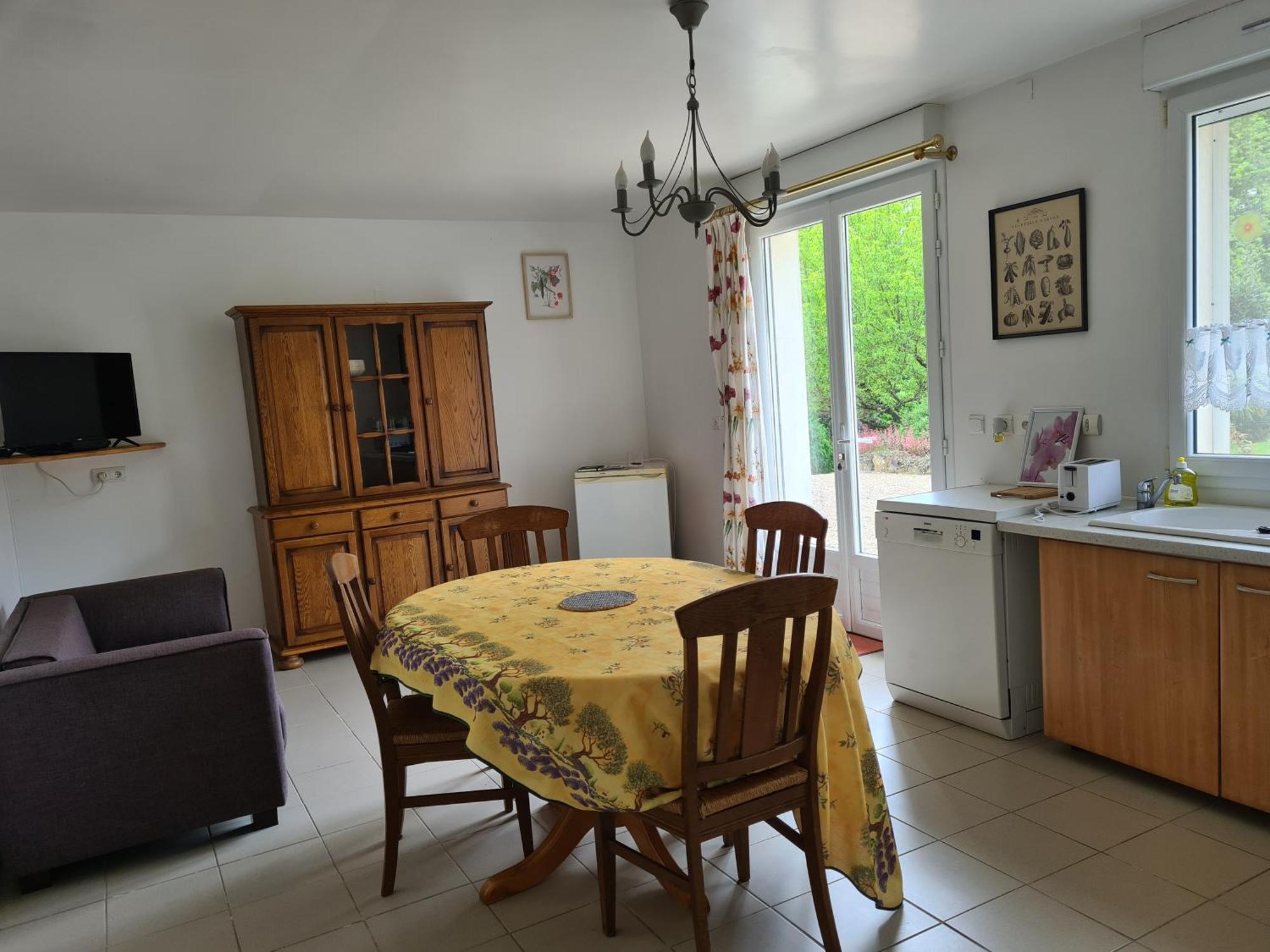 Appartamento Chez Jaja Et Phiphi Bourg-et-Comin Esterno foto
